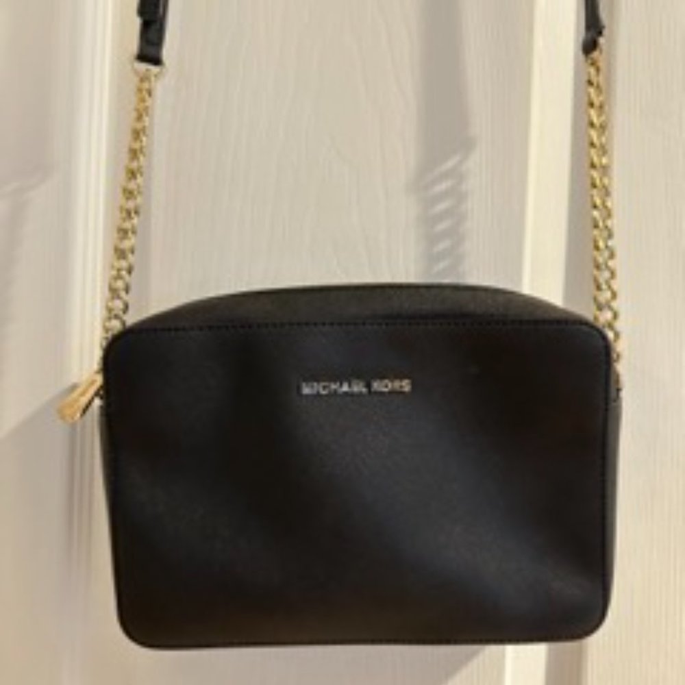 Michael Kors Jet Set Travel Large East/West Crossbody